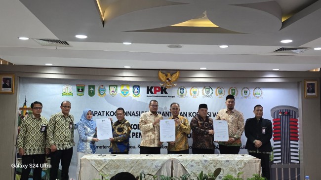Bupati Rohil Ikuti Rakor Penguatan Sinergitas dalam Pemberantasan Korupsi bersama KPK RI 